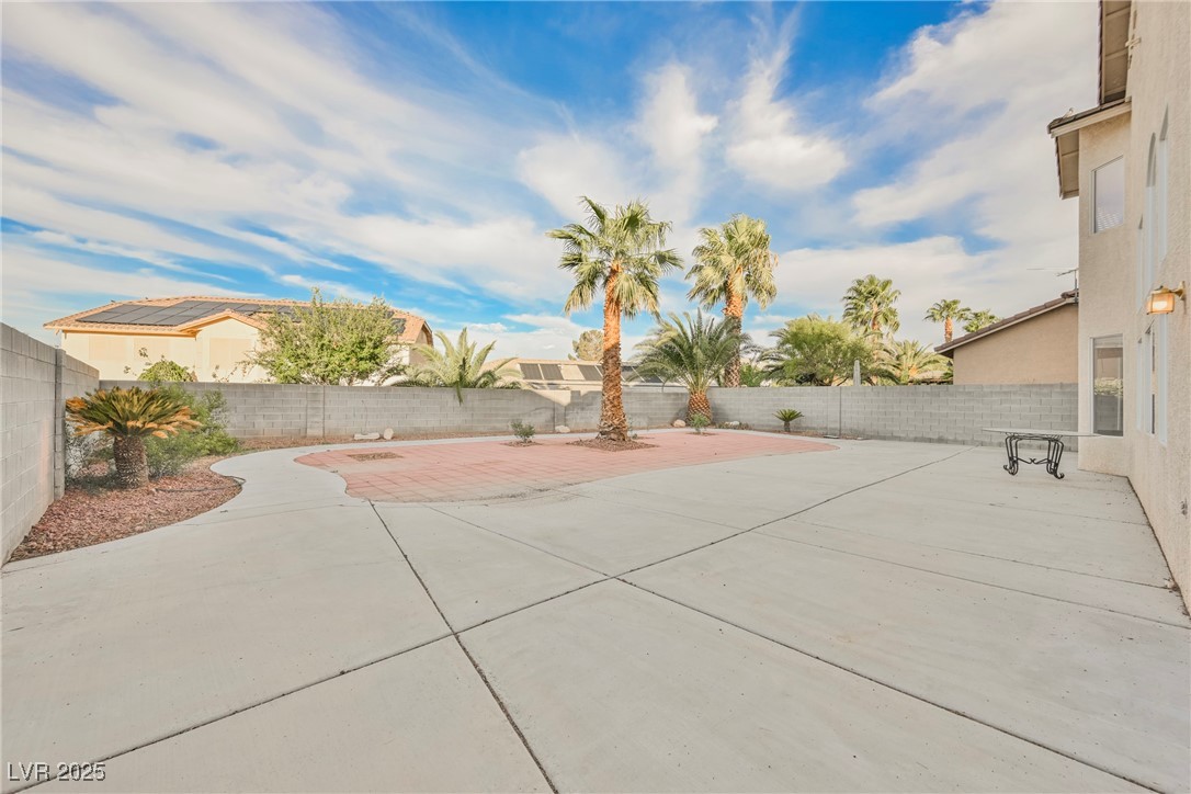 442 Dynacraft Street Las Vegas NV 89148