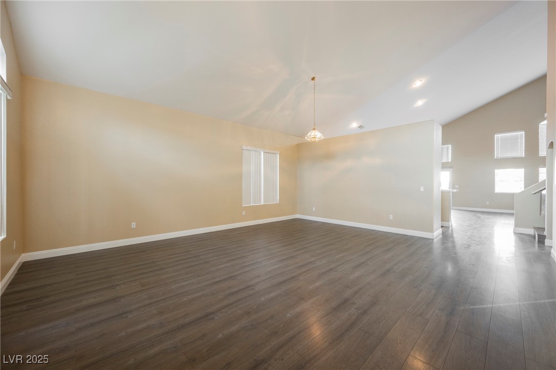 442 Dynacraft Street Las Vegas NV 89148