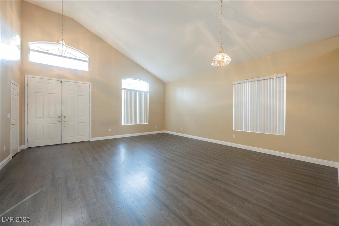442 Dynacraft Street Las Vegas NV 89148