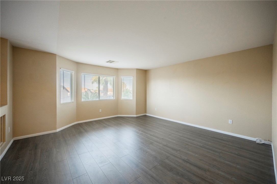 442 Dynacraft Street Las Vegas NV 89148