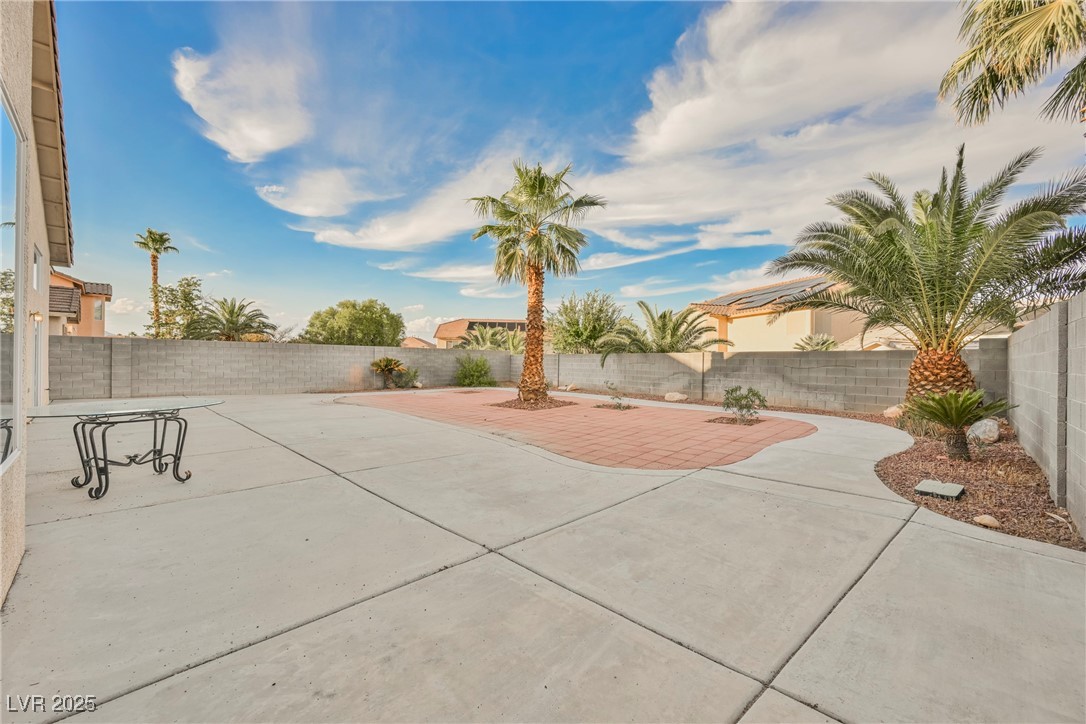 442 Dynacraft Street Las Vegas NV 89148