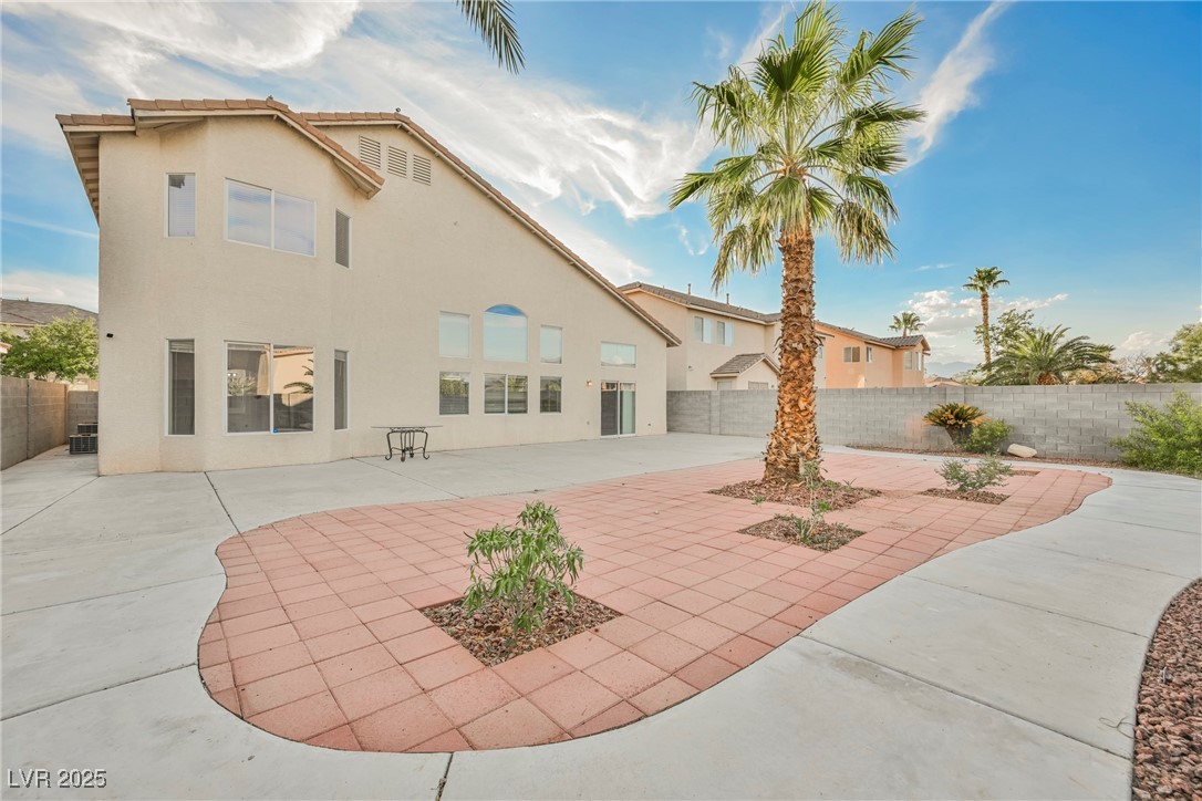 442 Dynacraft Street Las Vegas NV 89148