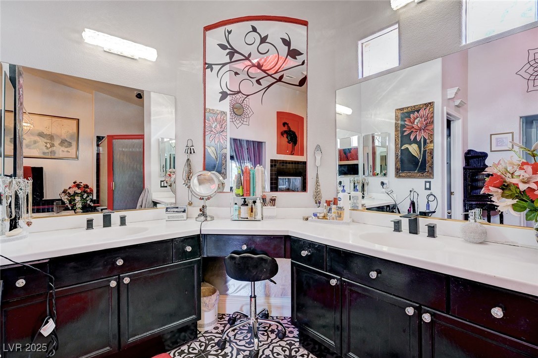 8960 Lansberry Court Las Vegas NV 89147
