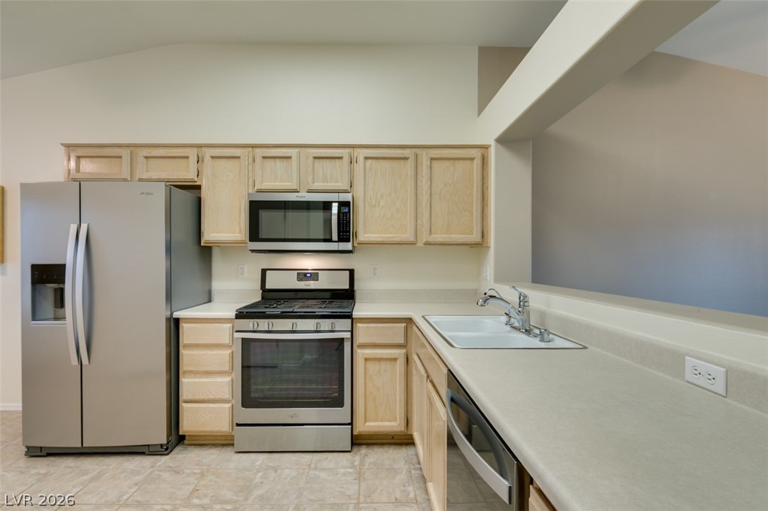 2001 Joy View Lane Henderson NV 89012