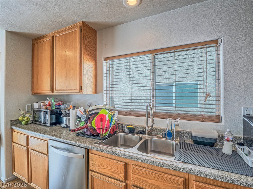 6581 Sunset Pines Street Las Vegas NV 89148