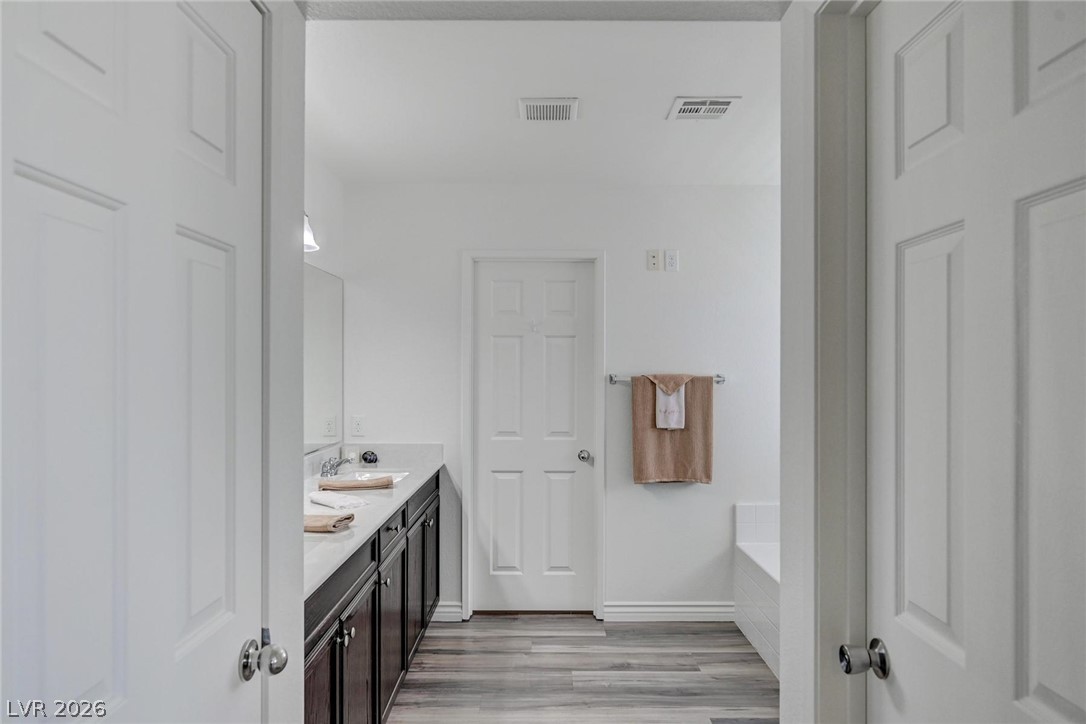 6980 Walden Park Street Las Vegas NV 89166