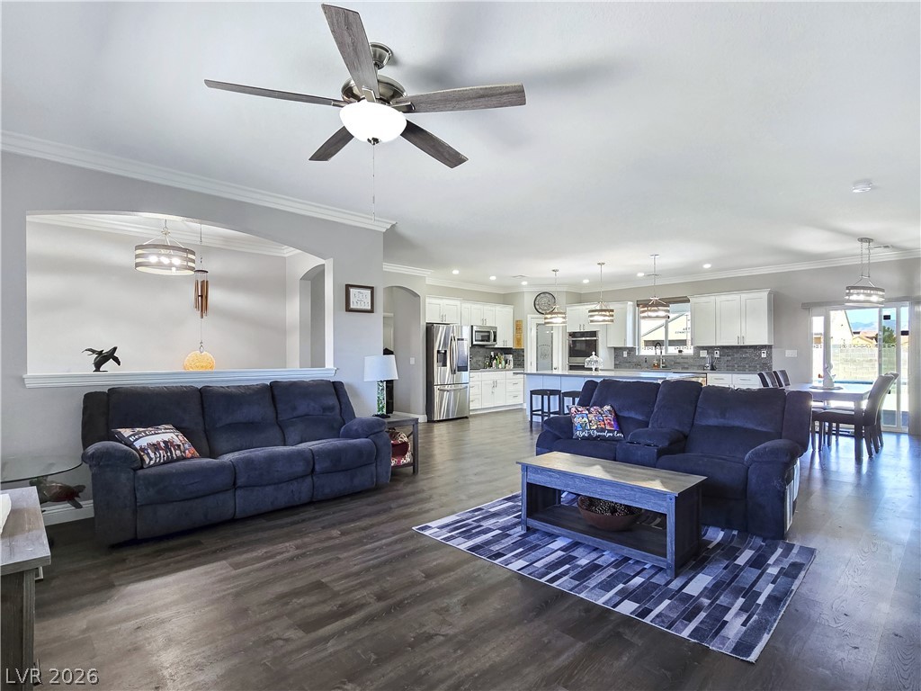 6611 Parkwood Court Pahrump NV 89061