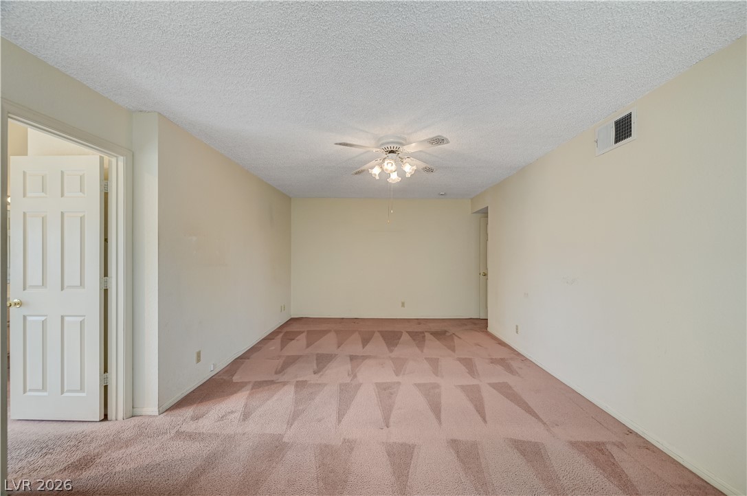 7129 Deepriver Circle Las Vegas NV 89129