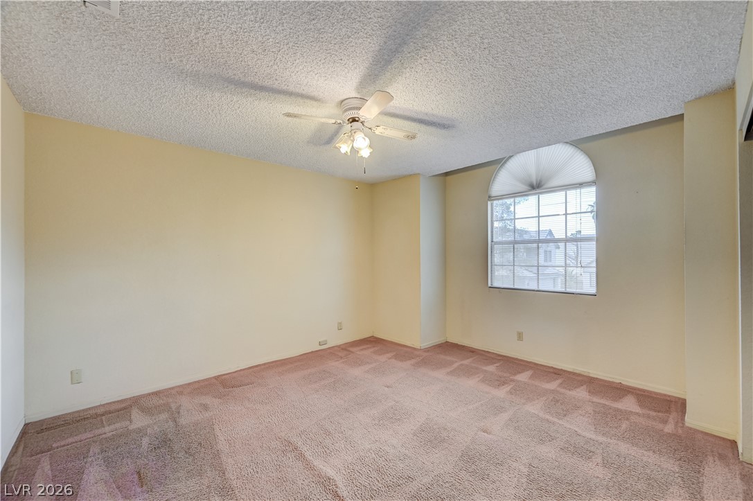 7129 Deepriver Circle Las Vegas NV 89129