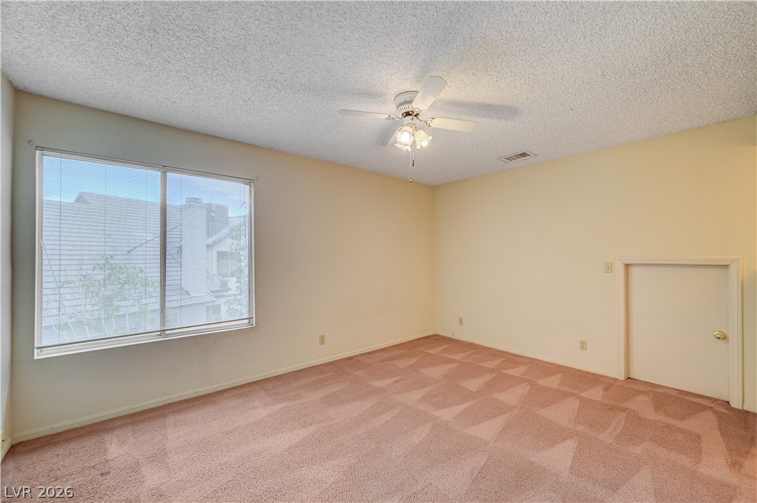 7129 Deepriver Circle Las Vegas NV 89129