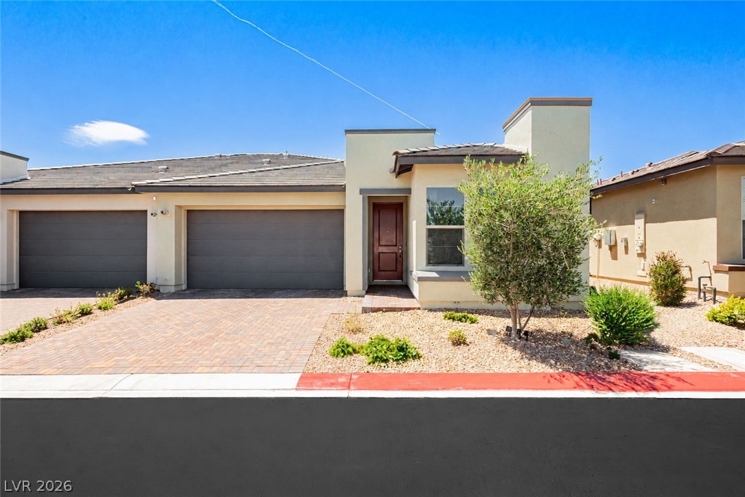 10135 Carmine Clay Drive Las Vegas NV 89143