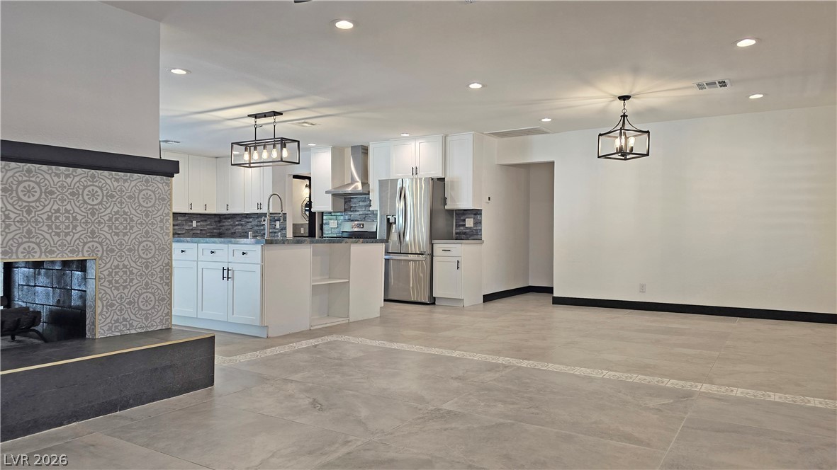 2870 Belcastro Street Las Vegas NV 89117