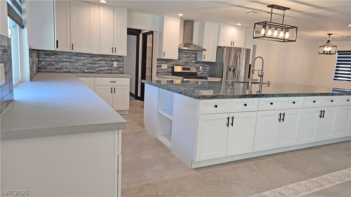 2870 Belcastro Street Las Vegas NV 89117