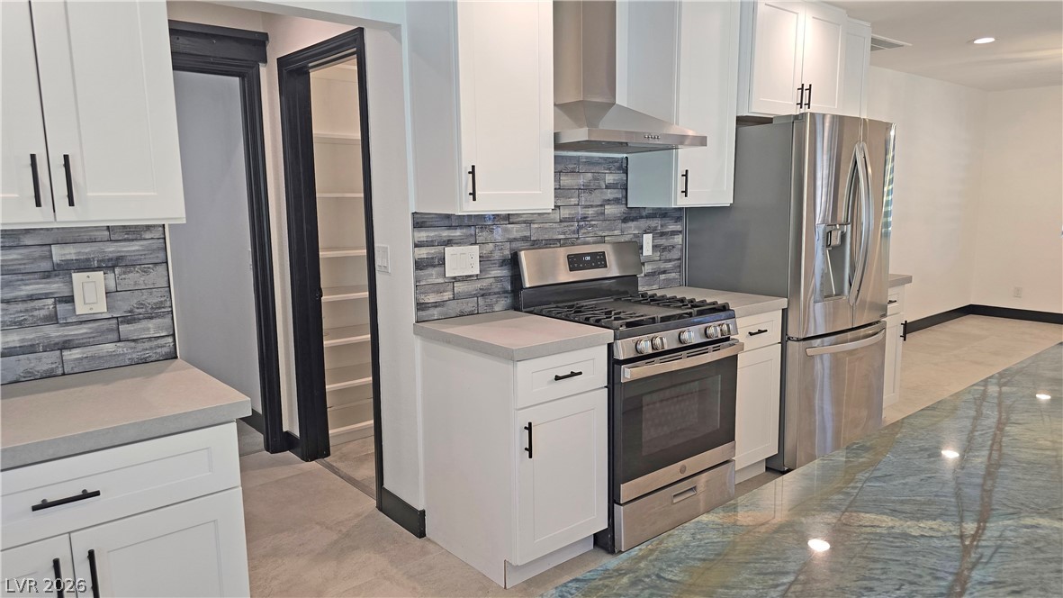 2870 Belcastro Street Las Vegas NV 89117