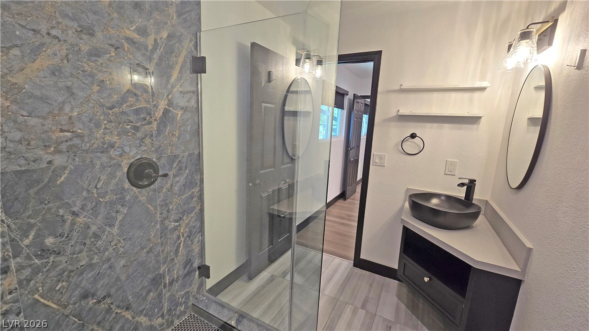 2870 Belcastro Street Las Vegas NV 89117