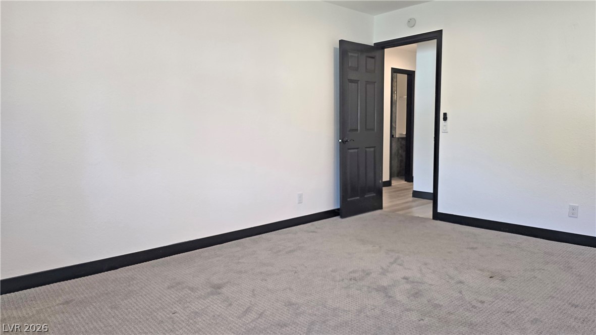 2870 Belcastro Street Las Vegas NV 89117