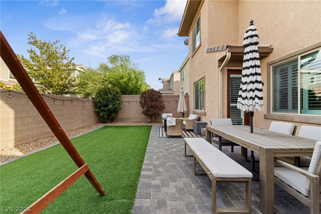 2458 Poetica Place Henderson NV 89044