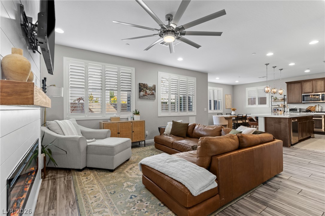 2458 Poetica Place Henderson NV 89044