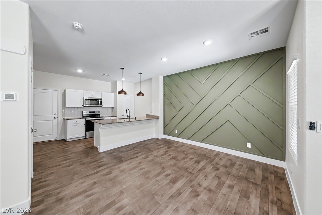 535 Thistleberry Avenue Henderson NV 89044