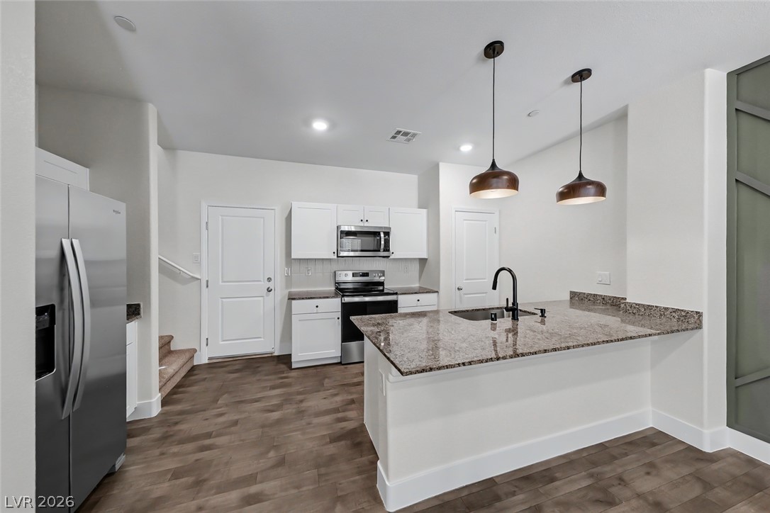 535 Thistleberry Avenue Henderson NV 89044