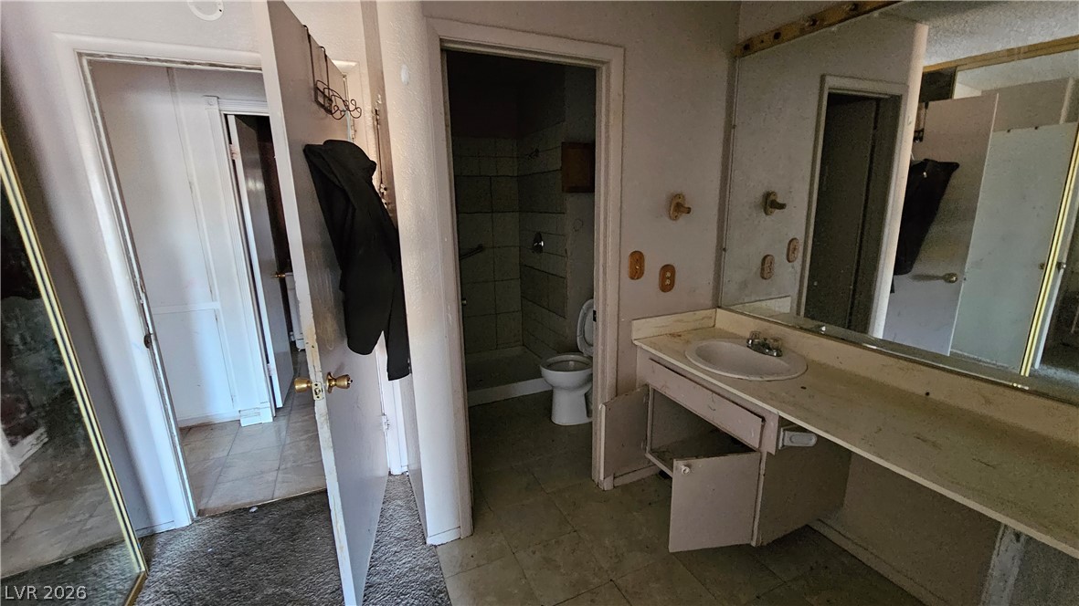 6777 Ledgewood Drive Las Vegas NV 89103