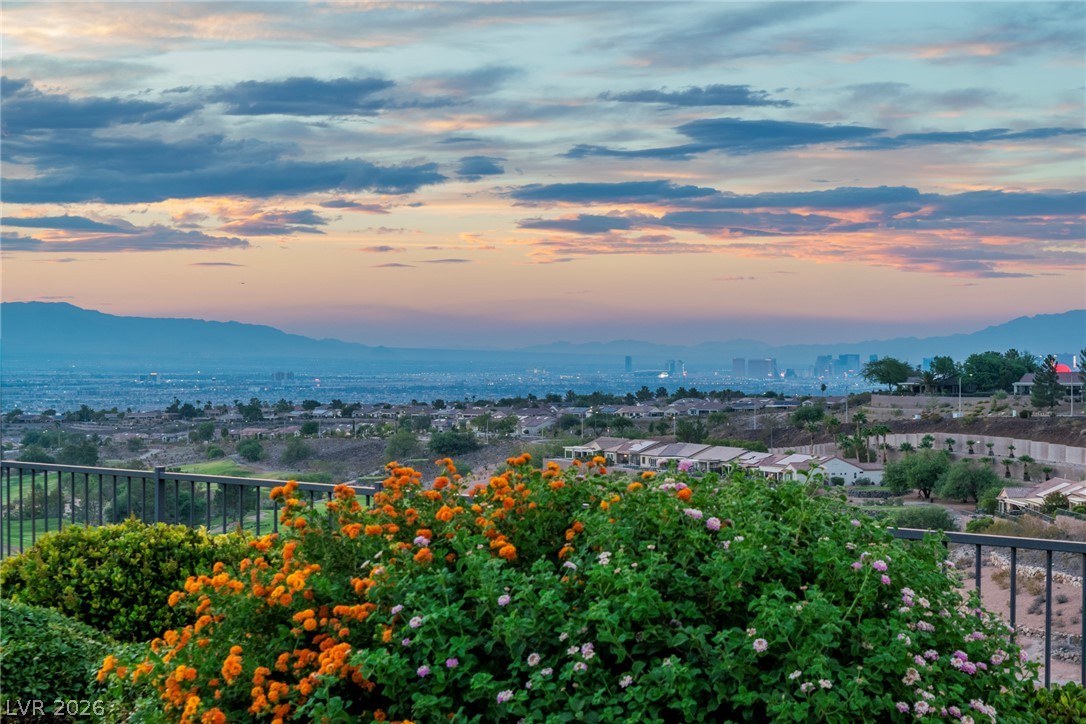 2734 Cherrydale Falls Drive Henderson NV 89052