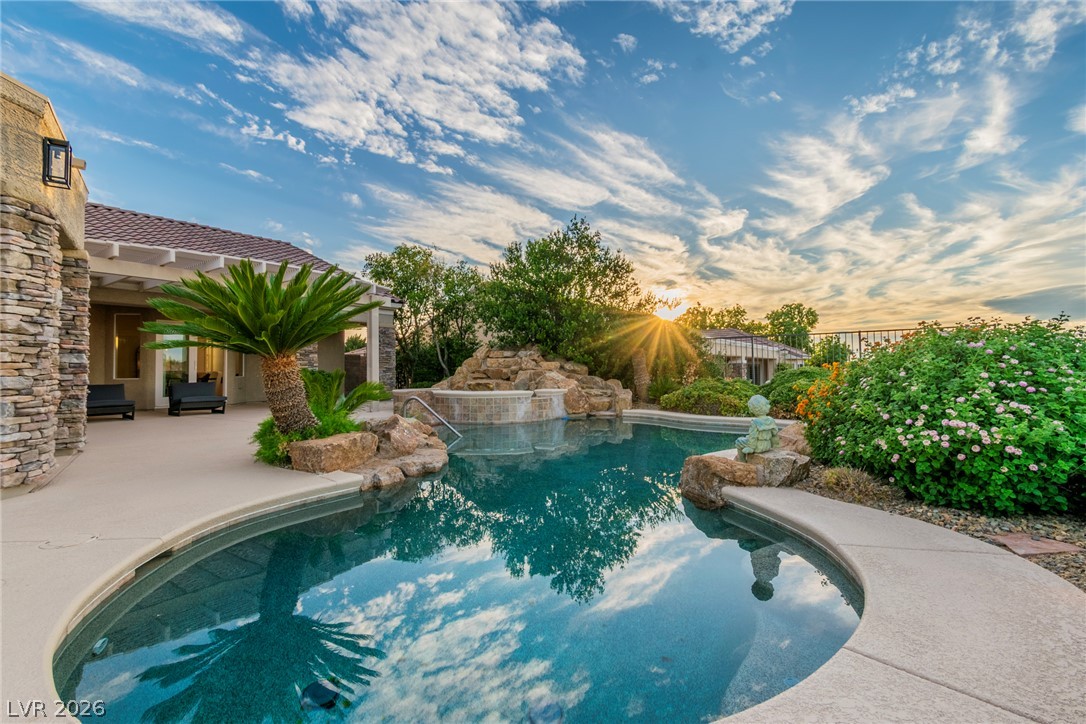 2734 Cherrydale Falls Drive Henderson NV 89052