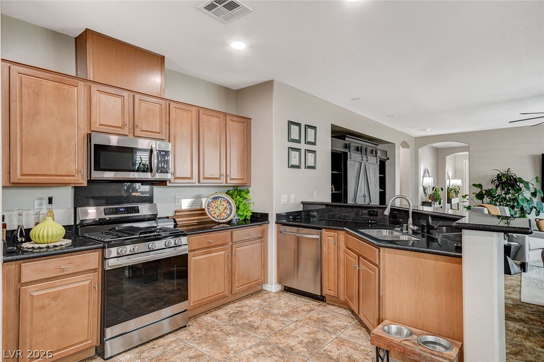 10335 Rugged Mountain Avenue Las Vegas NV 89166