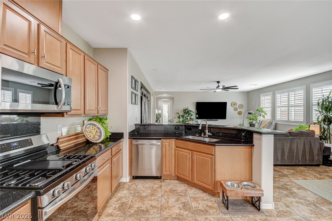 10335 Rugged Mountain Avenue Las Vegas NV 89166