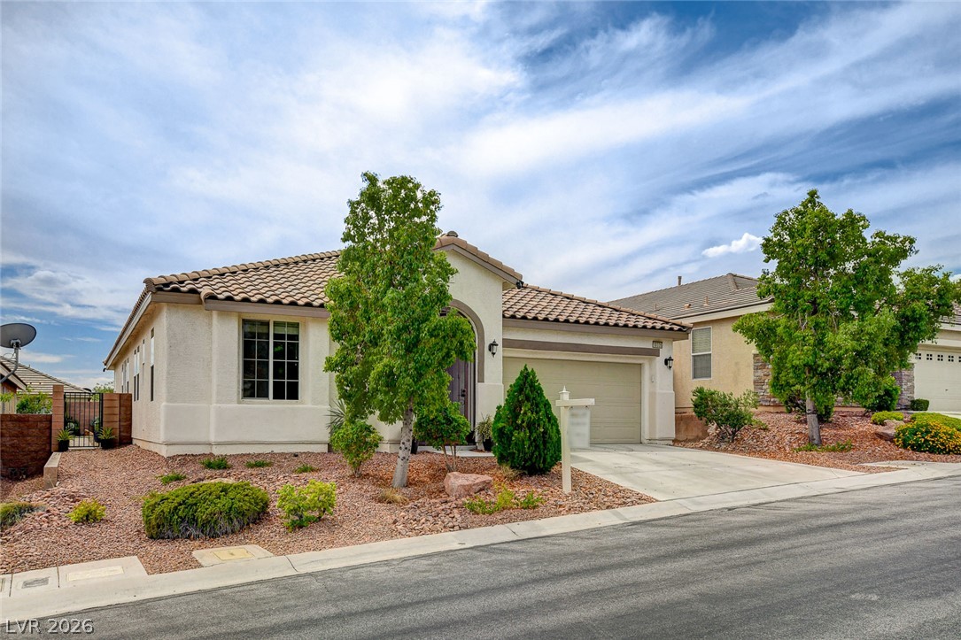 10335 Rugged Mountain Avenue Las Vegas NV 89166