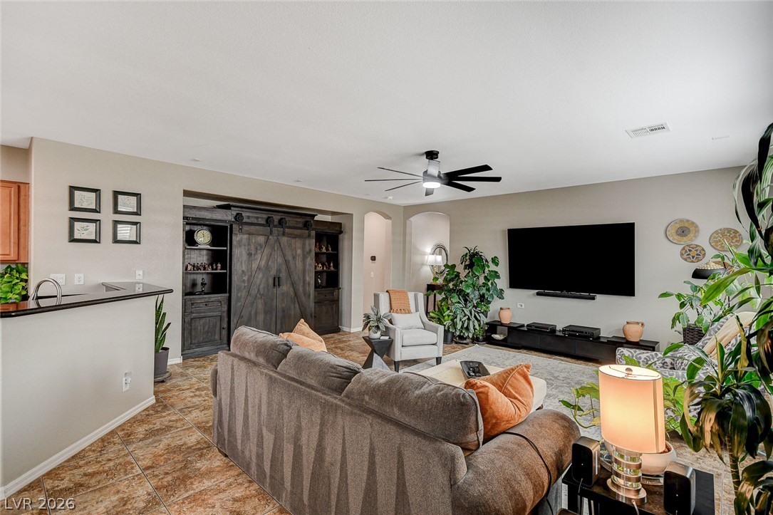 10335 Rugged Mountain Avenue Las Vegas NV 89166