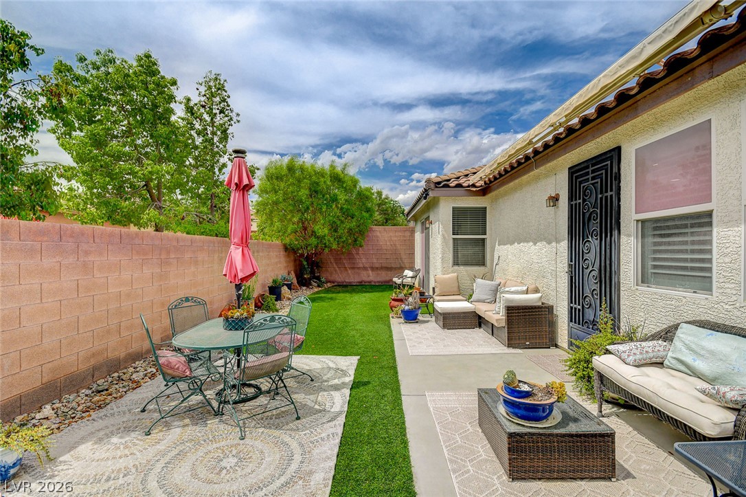 10335 Rugged Mountain Avenue Las Vegas NV 89166