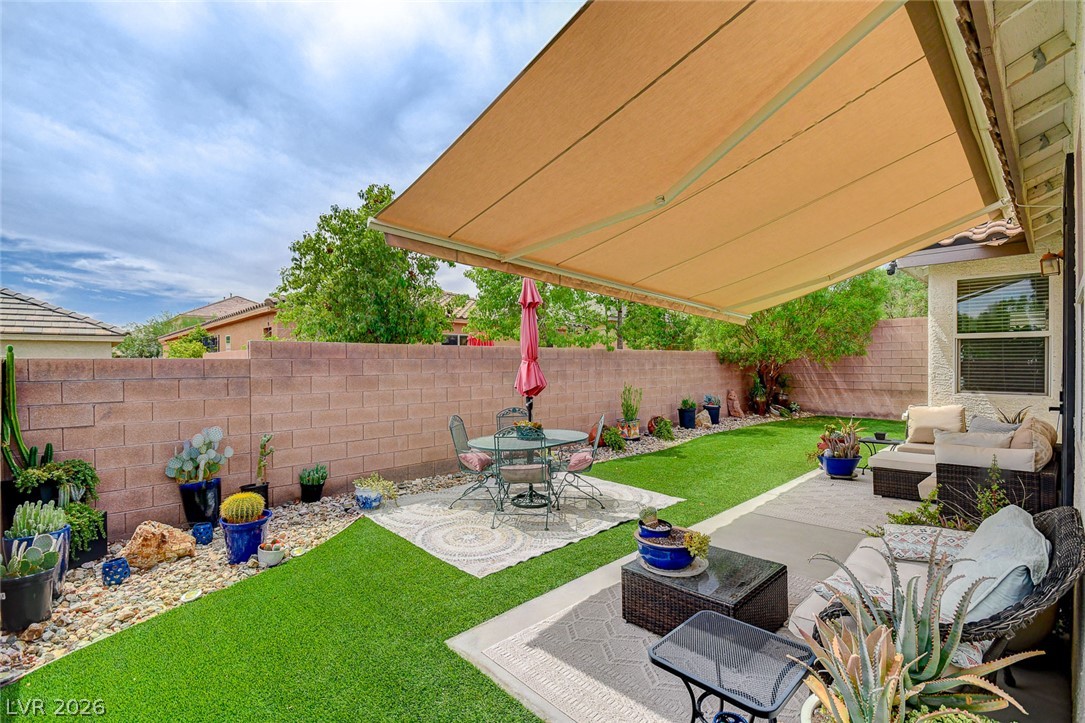 10335 Rugged Mountain Avenue Las Vegas NV 89166