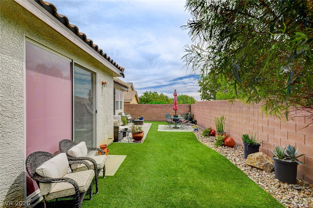 10335 Rugged Mountain Avenue Las Vegas NV 89166