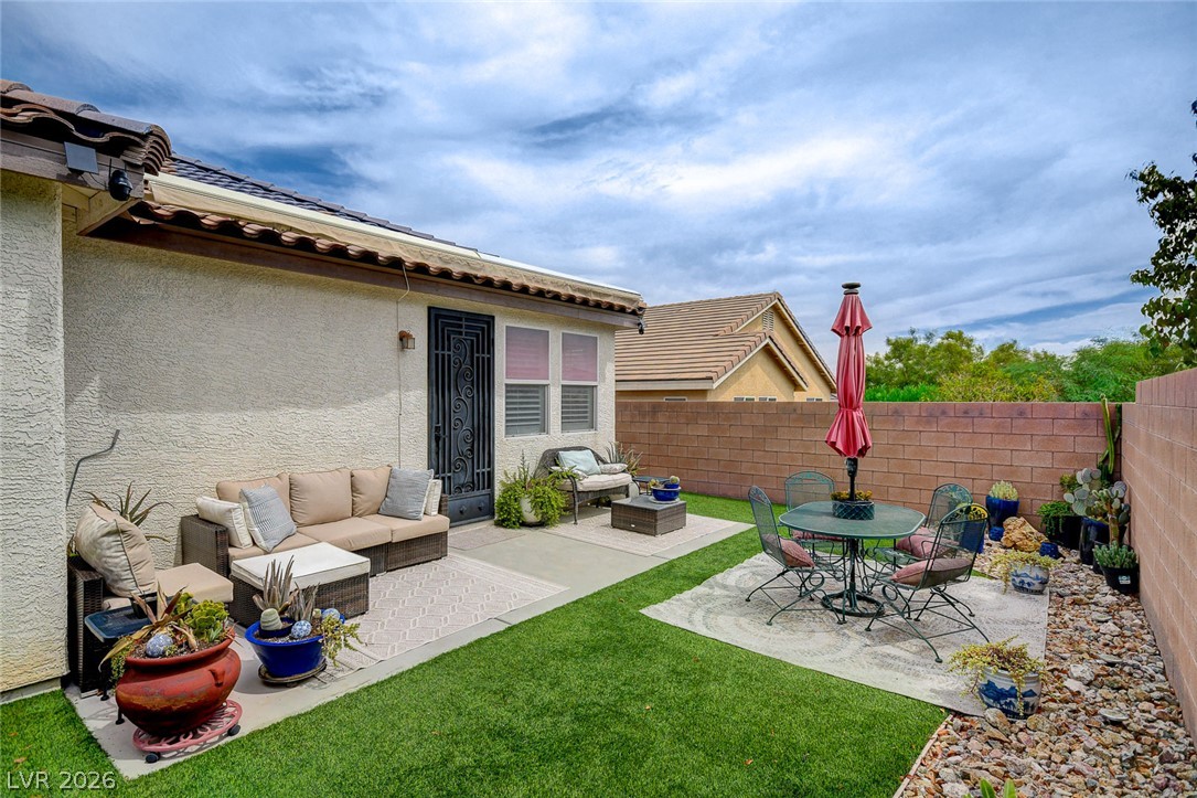 10335 Rugged Mountain Avenue Las Vegas NV 89166