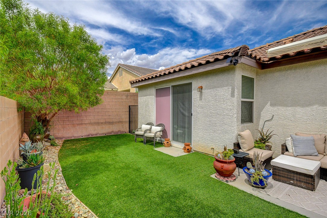 10335 Rugged Mountain Avenue Las Vegas NV 89166