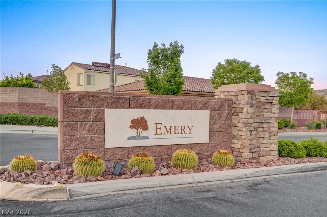 10335 Rugged Mountain Avenue Las Vegas NV 89166