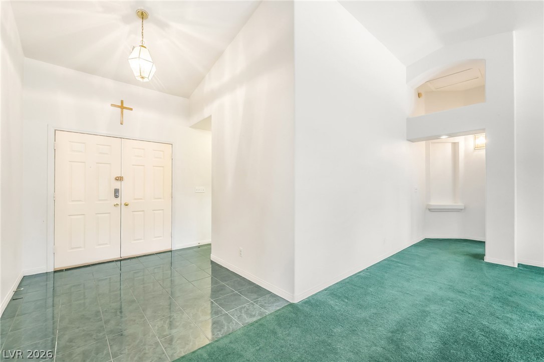 7628 Poppy Meadow Street Las Vegas NV 89123