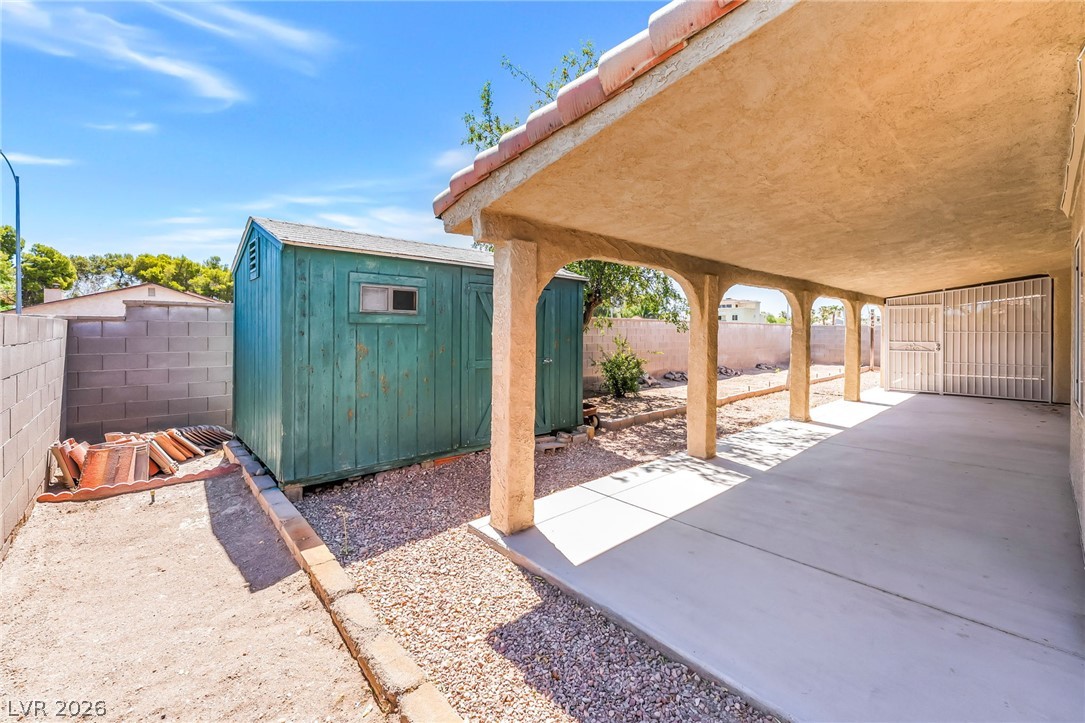 7628 Poppy Meadow Street Las Vegas NV 89123