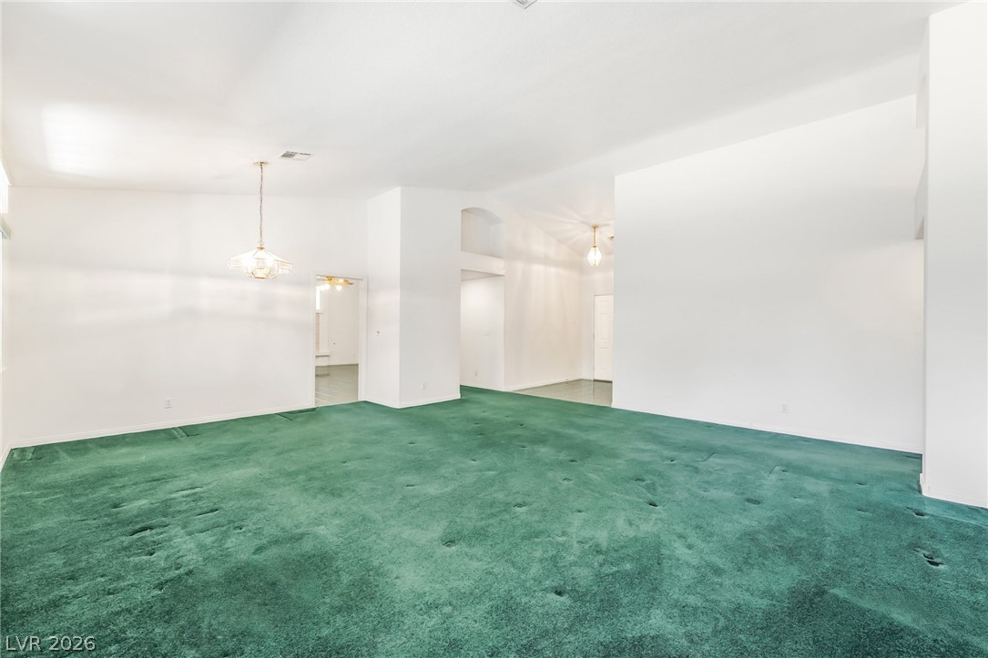 7628 Poppy Meadow Street Las Vegas NV 89123