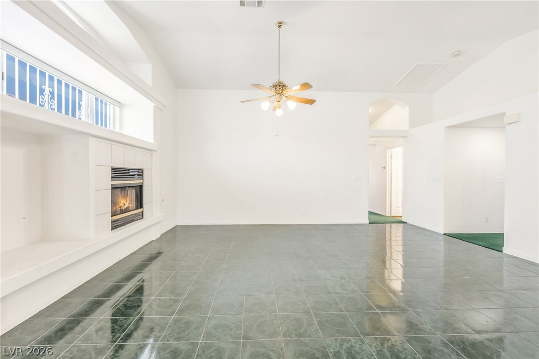 7628 Poppy Meadow Street Las Vegas NV 89123
