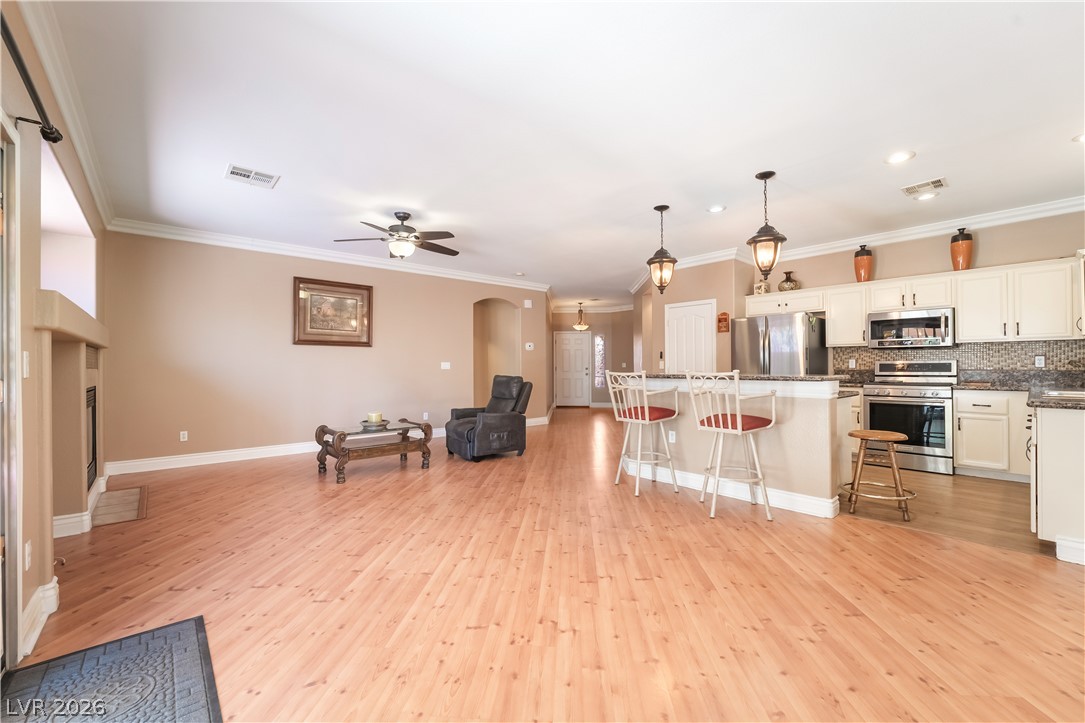 5910 Terra Grande Avenue Las Vegas NV 89122