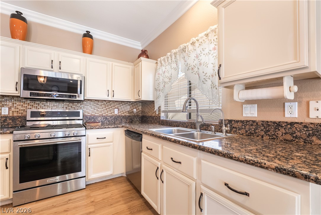 5910 Terra Grande Avenue Las Vegas NV 89122
