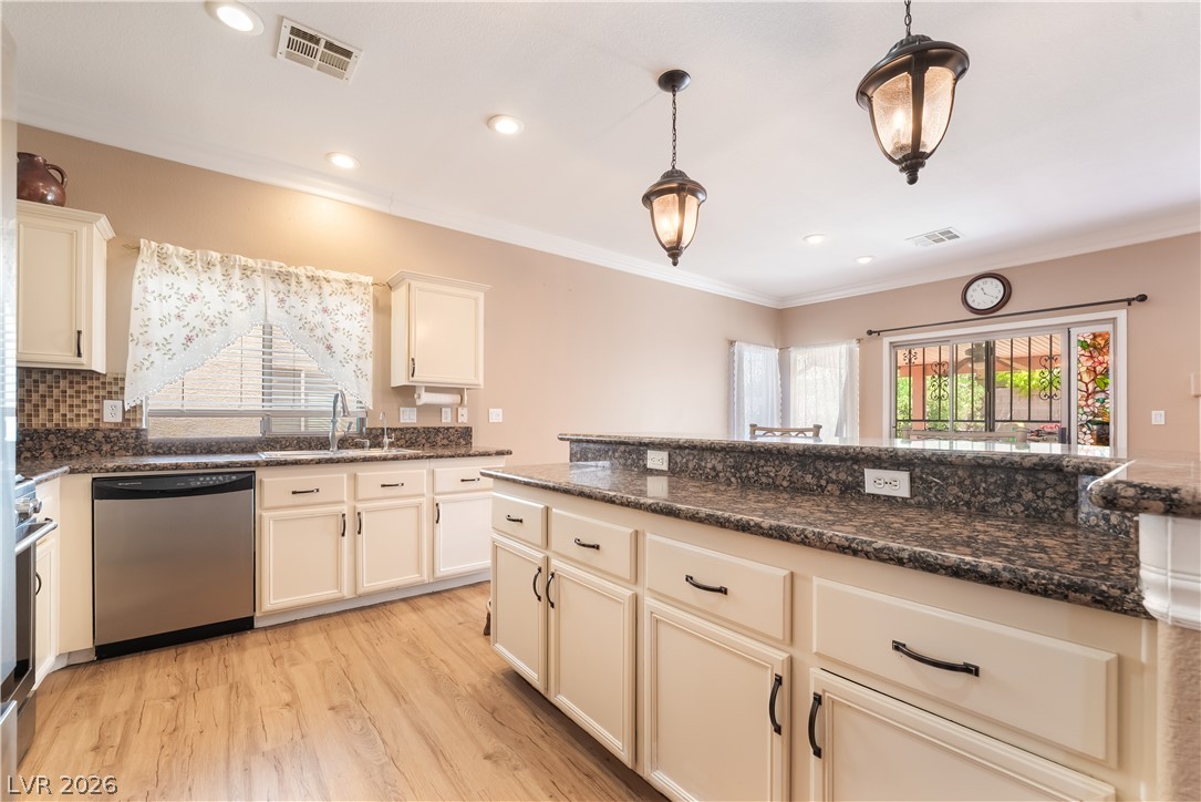 5910 Terra Grande Avenue Las Vegas NV 89122
