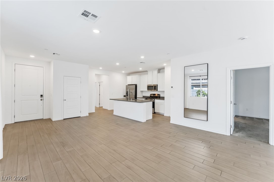9458 Noble Fir Ridge Avenue Las Vegas NV 89143