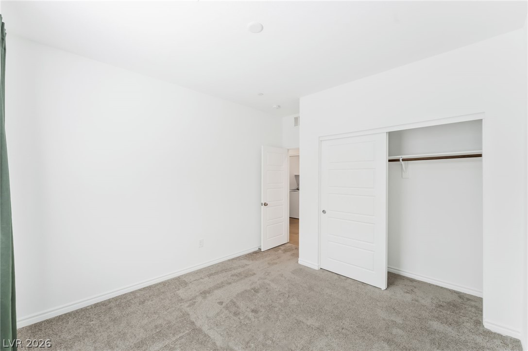 9458 Noble Fir Ridge Avenue Las Vegas NV 89143