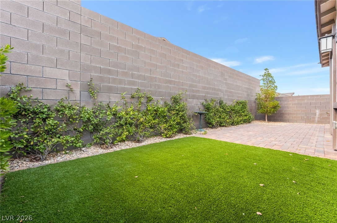 9458 Noble Fir Ridge Avenue Las Vegas NV 89143