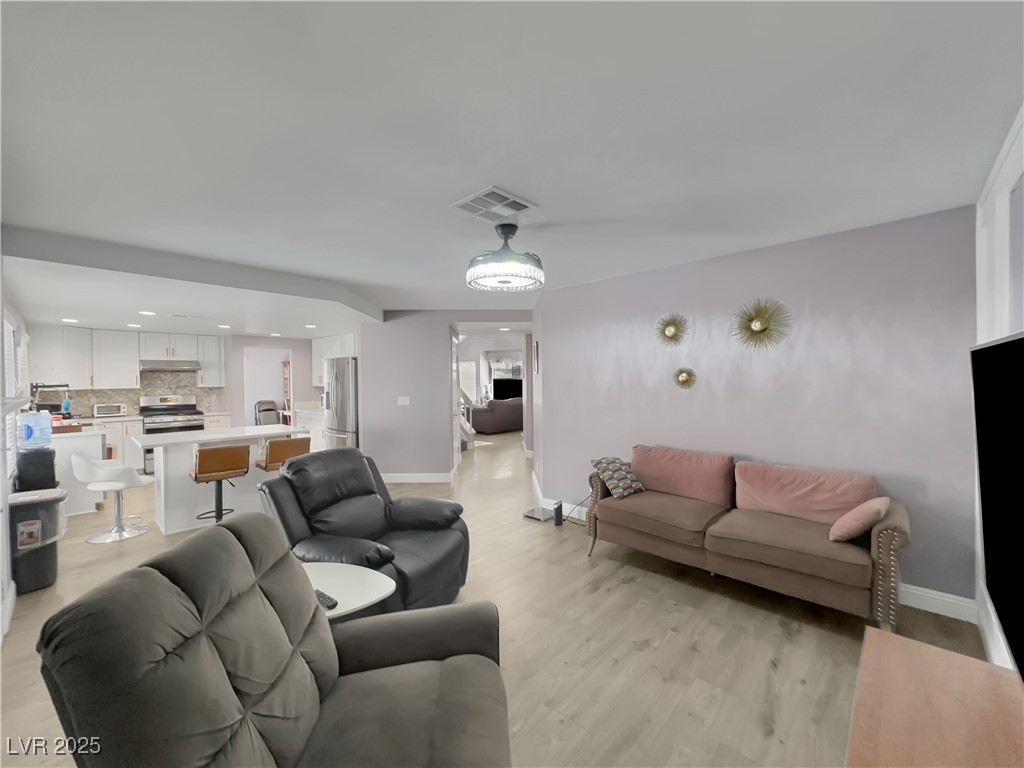 4727 Siegfried Street Las Vegas NV 89147