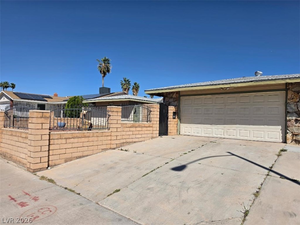 4092 East Harmon Avenue Las Vegas NV 89121