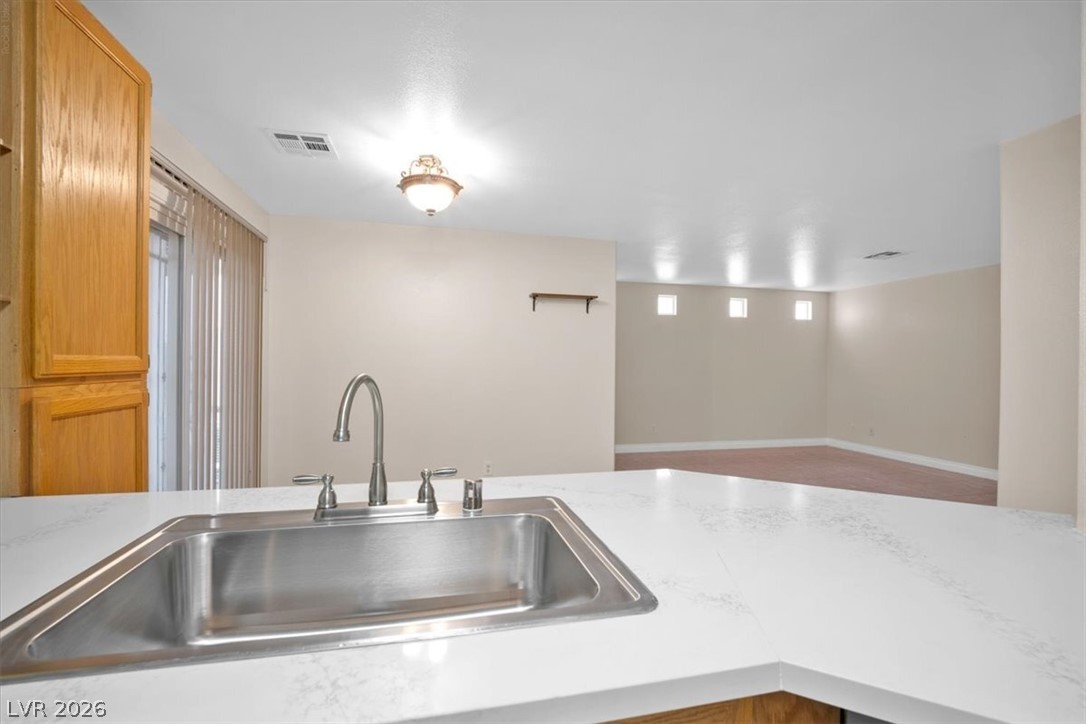 9958 Fragile Fields Street Las Vegas NV 89183
